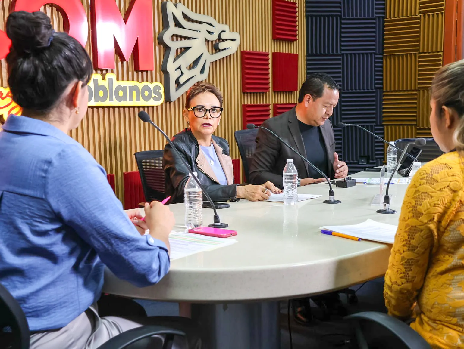1. Programa de Radio ConocIEEndo lo Electoral EntendIEEndo la Democracia 48